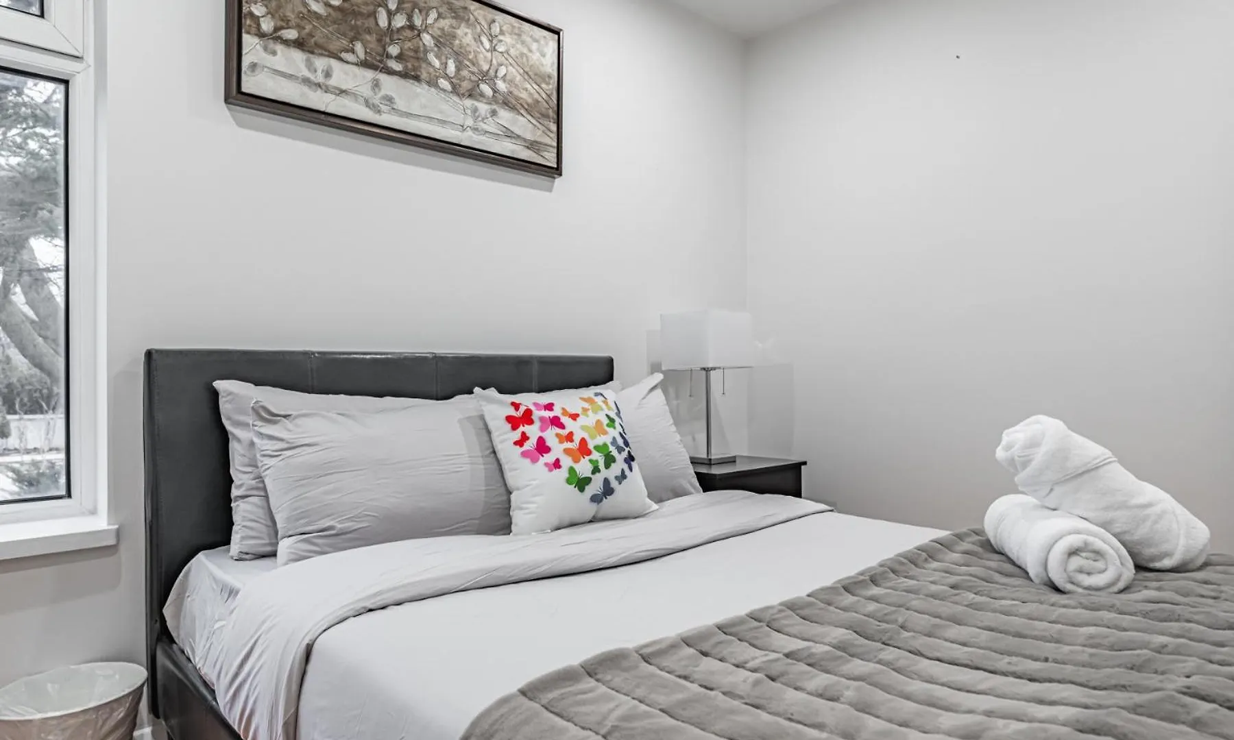 Apartment Littlewood Properties Toronto Canada
