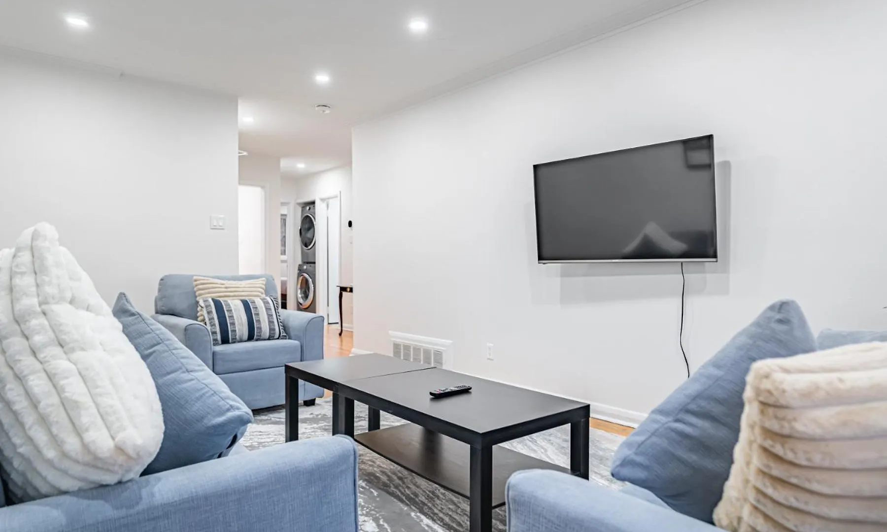 Apartment Littlewood Properties Toronto Canada